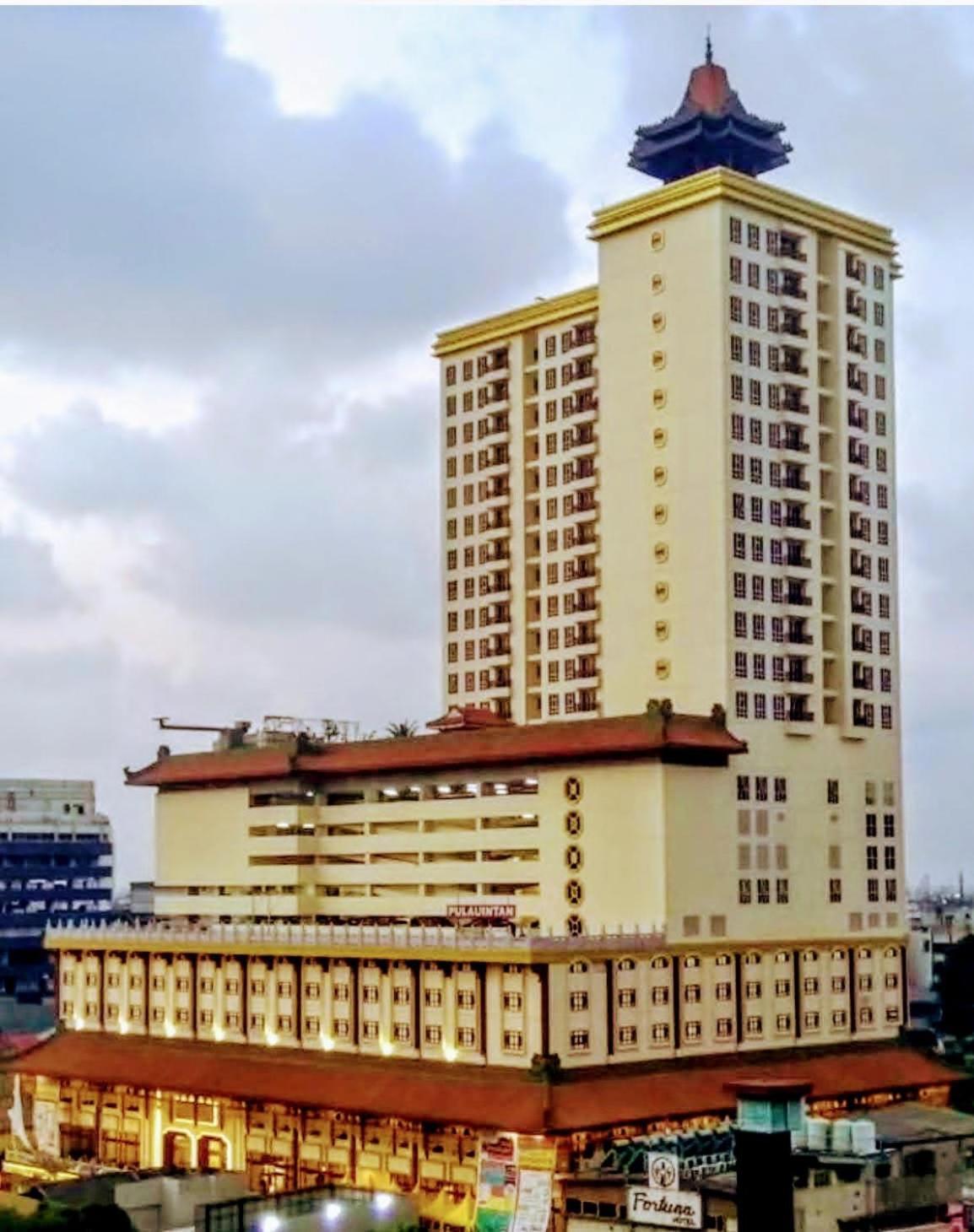2Br Lucky Tower Residence Jakarta Old Town Top Floor Condo Екстер'єр фото