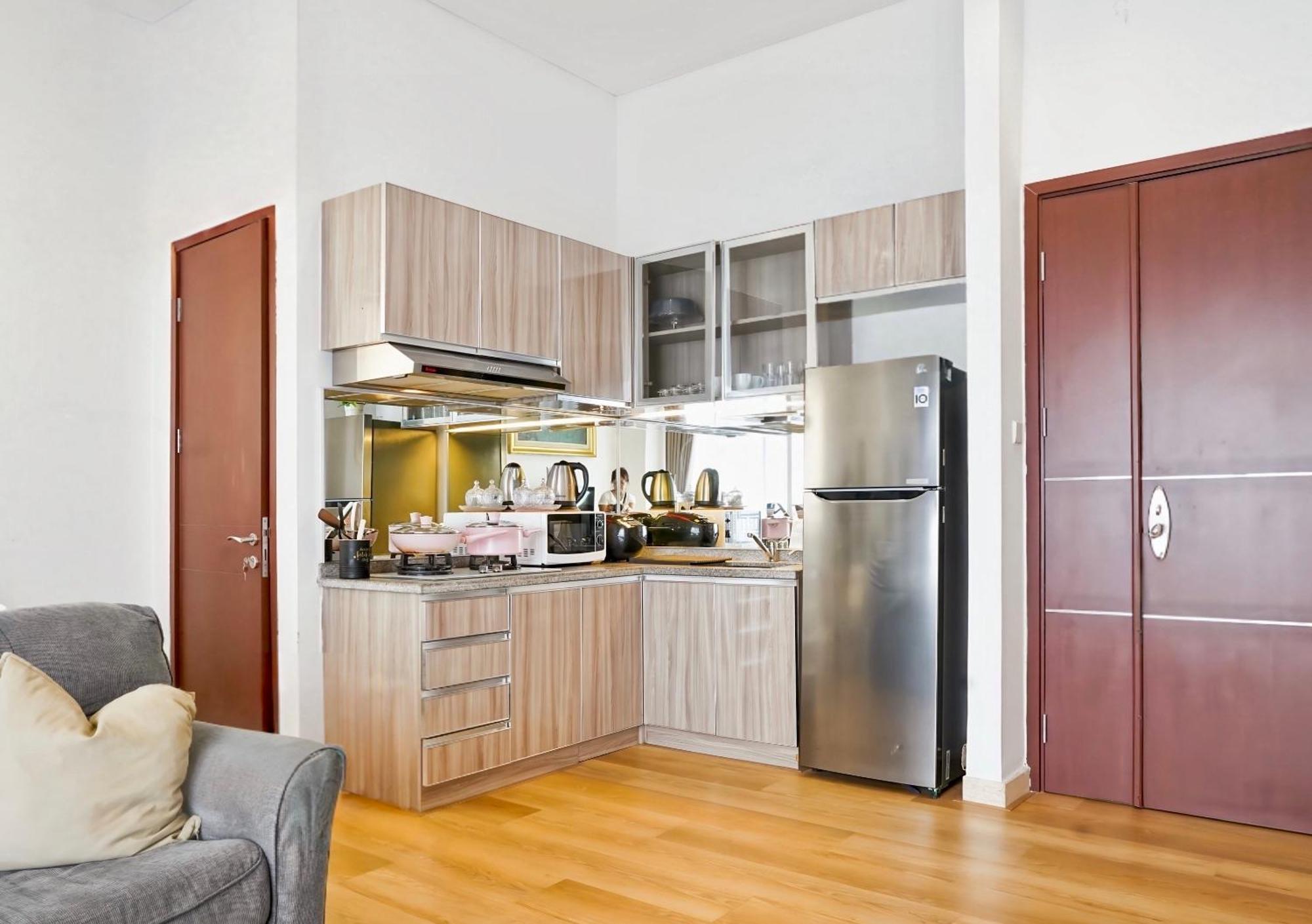 2Br Lucky Tower Residence Jakarta Old Town Top Floor Condo Екстер'єр фото