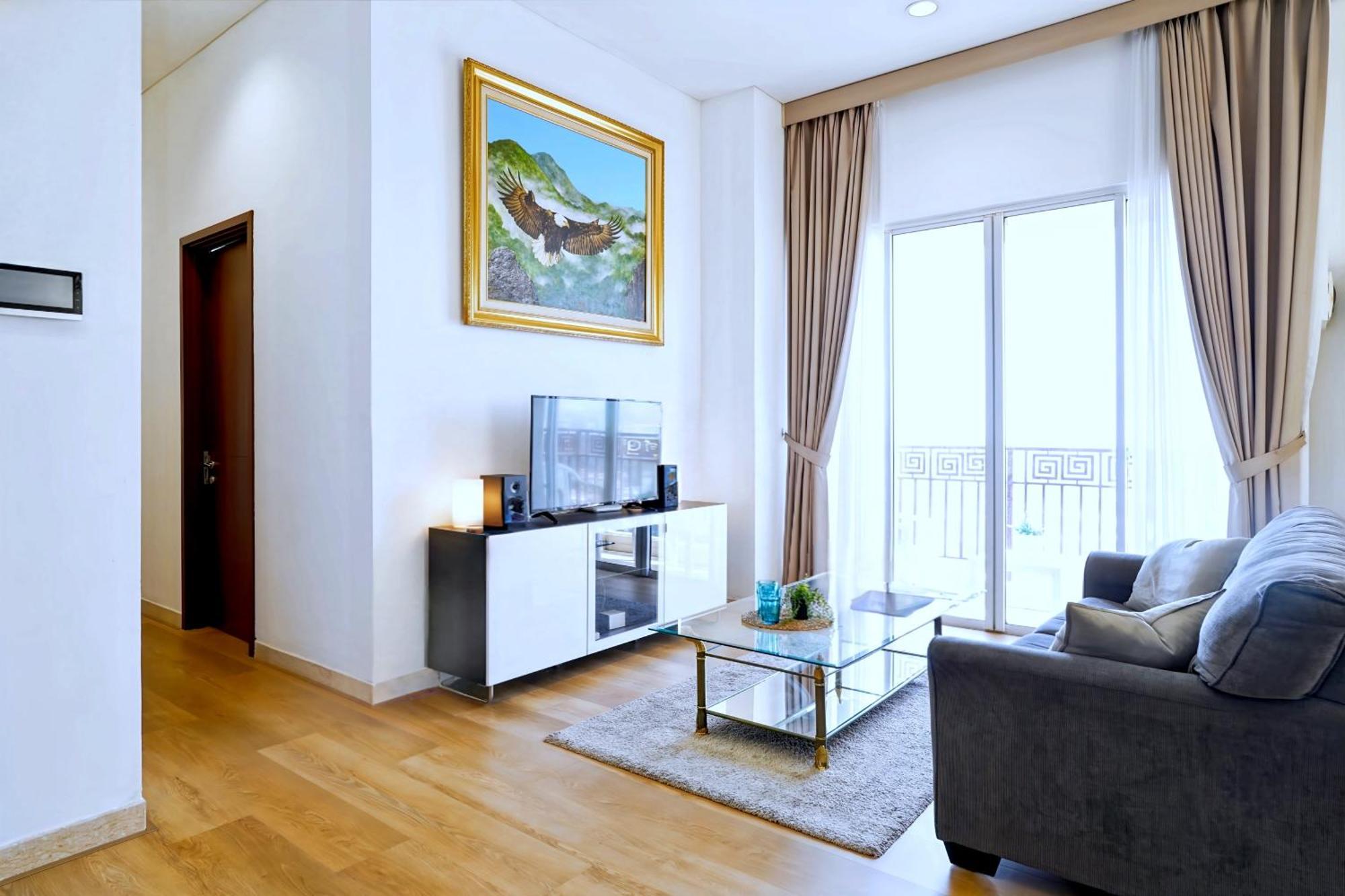 2Br Lucky Tower Residence Jakarta Old Town Top Floor Condo Екстер'єр фото